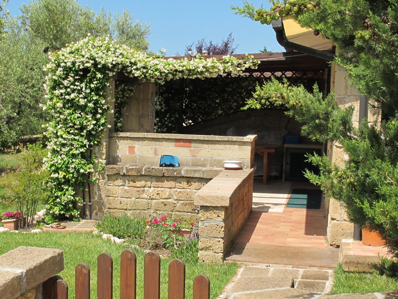 Il Borgo Centro Vacanze Guardistallo Ngoại thất bức ảnh