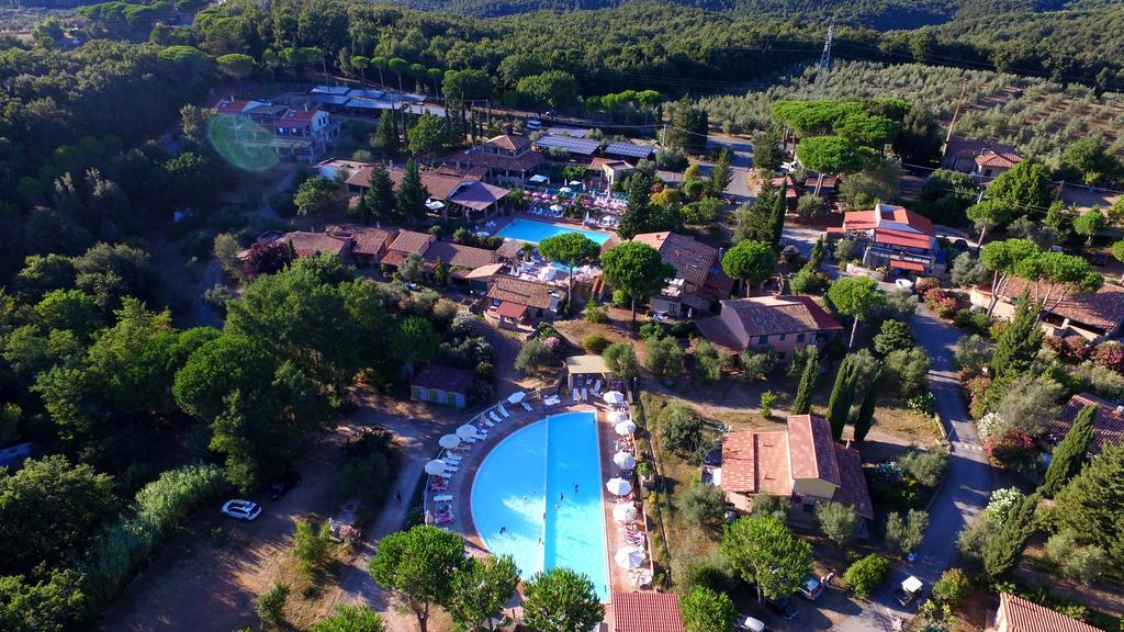 Il Borgo Centro Vacanze Guardistallo Ngoại thất bức ảnh