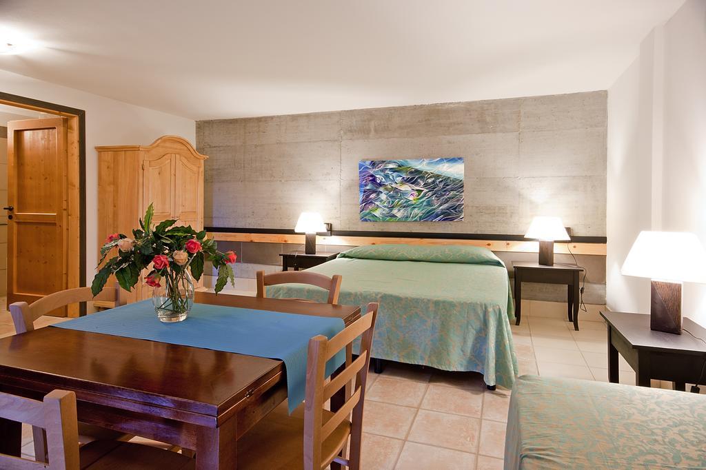 Il Borgo Centro Vacanze Guardistallo Ngoại thất bức ảnh